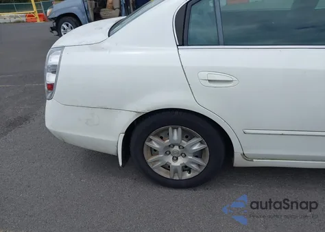 2006 Nissan Altima 2.5 S из США, поврежденный, VIN 1N4AL11D86N434025